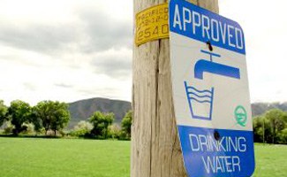 Safe to drink water sign