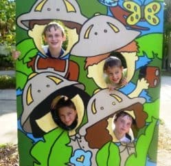 Kids in zoo cut out